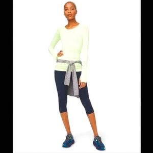 *NWT*LULULEMON Fast and Free HR CROP 19” NAVY- Size 6&8